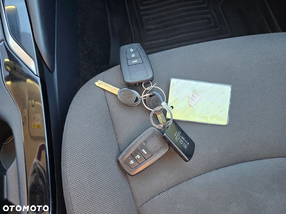 Toyota Corolla 1.8 Hybrid GPF Comfort - 18