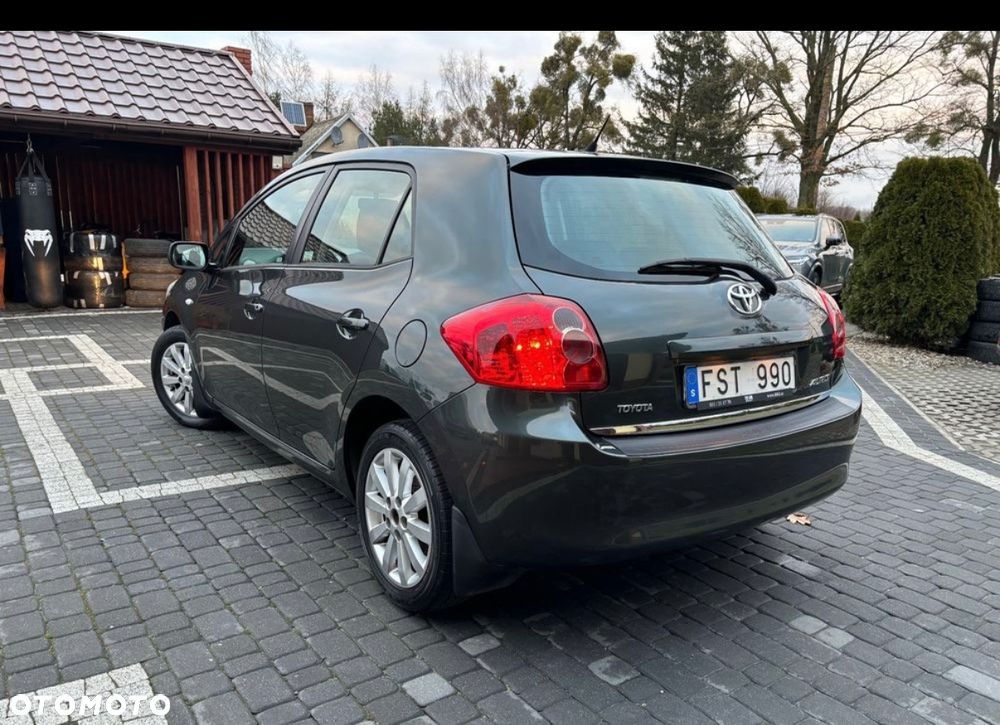 Toyota Auris 1.6 VVT-i Sol - 4