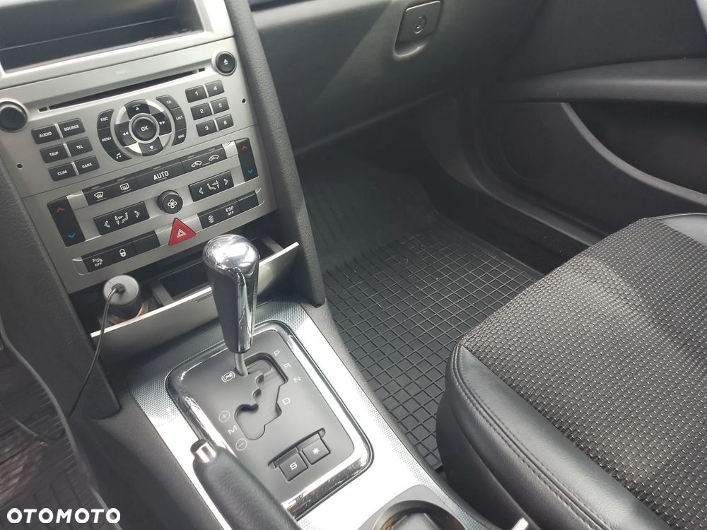 Peugeot 407 - 9