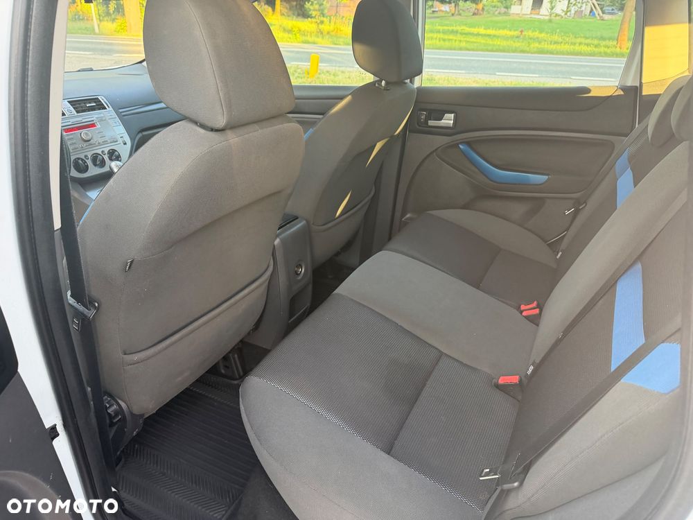Ford Kuga 2.0 TDCi Trend - 14