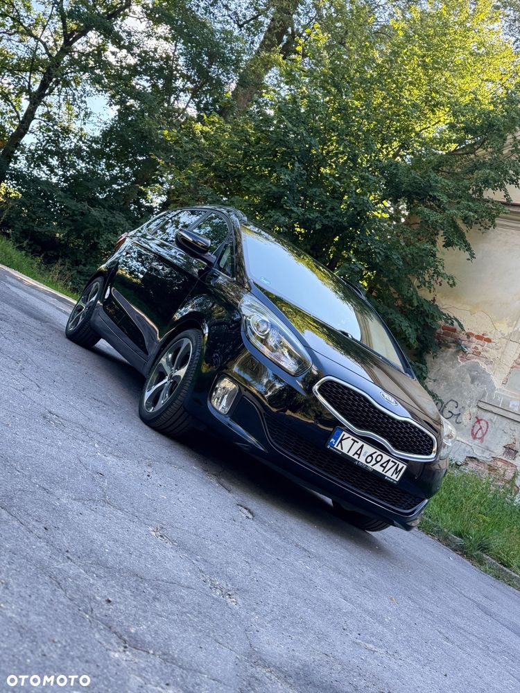 Kia Carens 1.7 CRDi L 7os - 39
