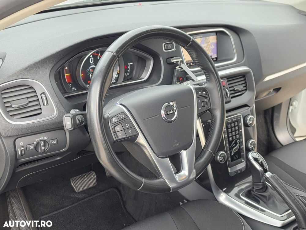 Volvo V40 - 12