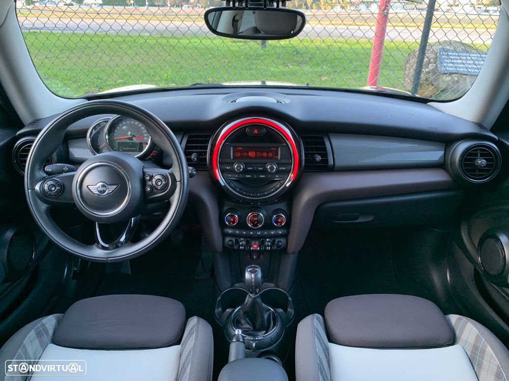 MINI 3 Portas One D - 15