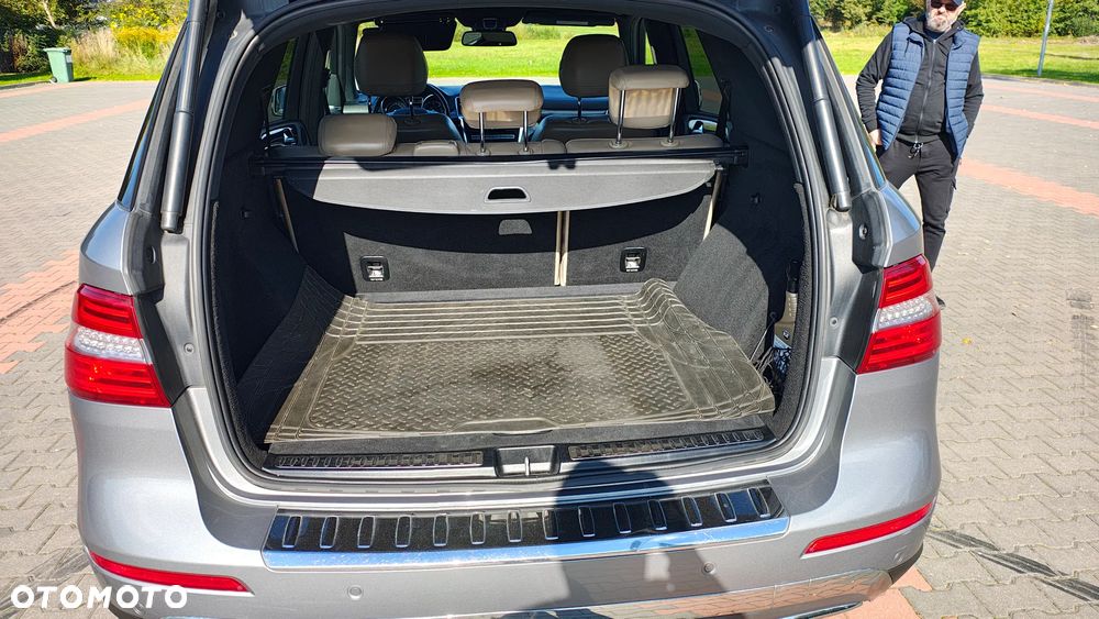 Mercedes-Benz ML 350 BlueTEC 4MATIC 7G-TRONIC - 9