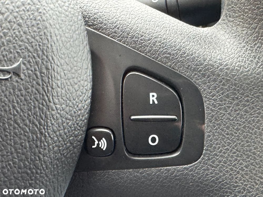 Opel VIVARO - 13