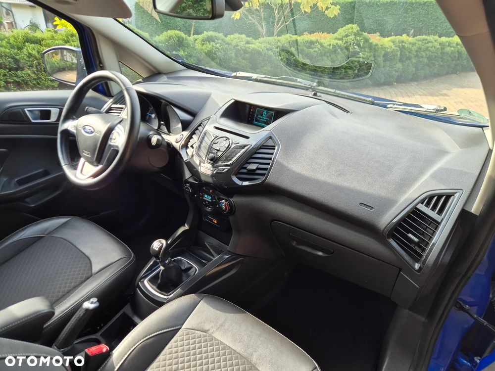 Ford EcoSport - 25