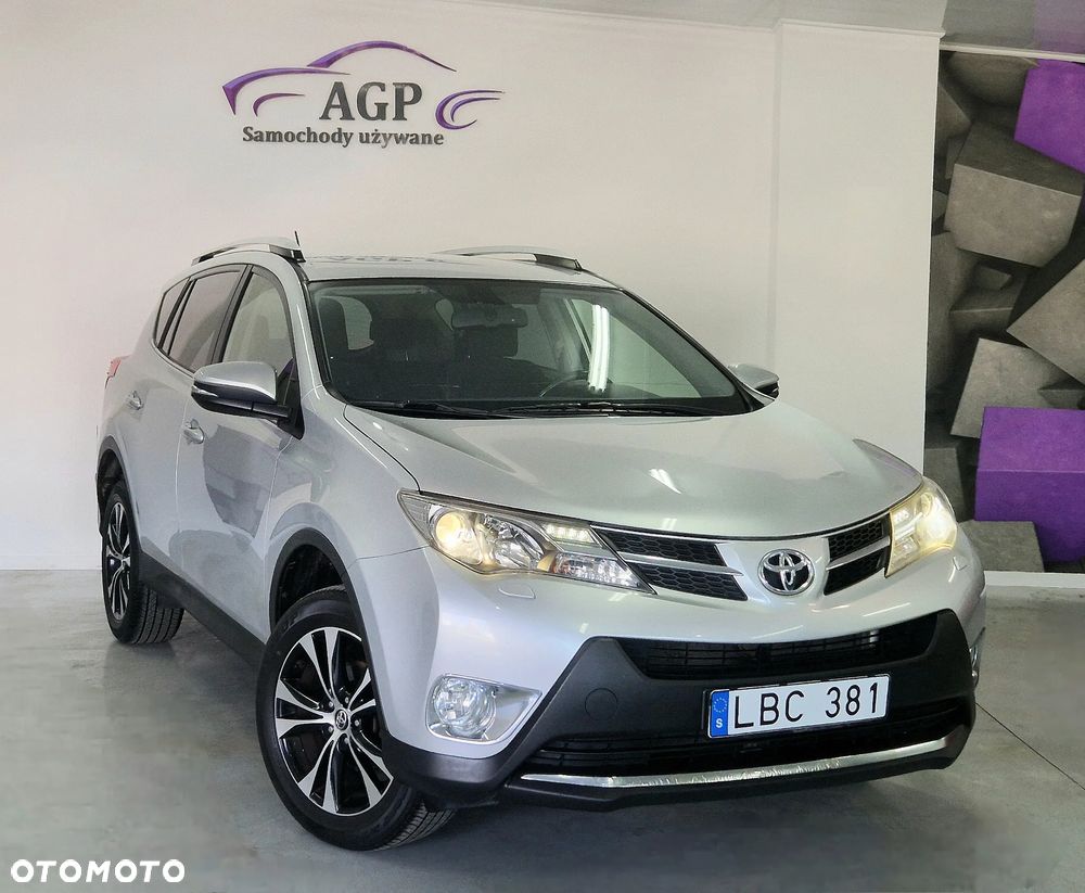 Toyota RAV4 - 1