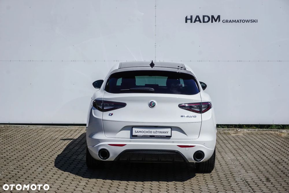 Alfa Romeo Stelvio 2.0 Turbo Tributo Italiano Q4 - 7