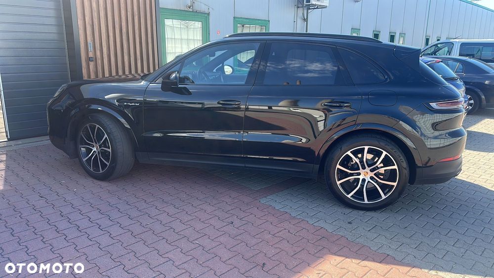 Porsche Cayenne - 13