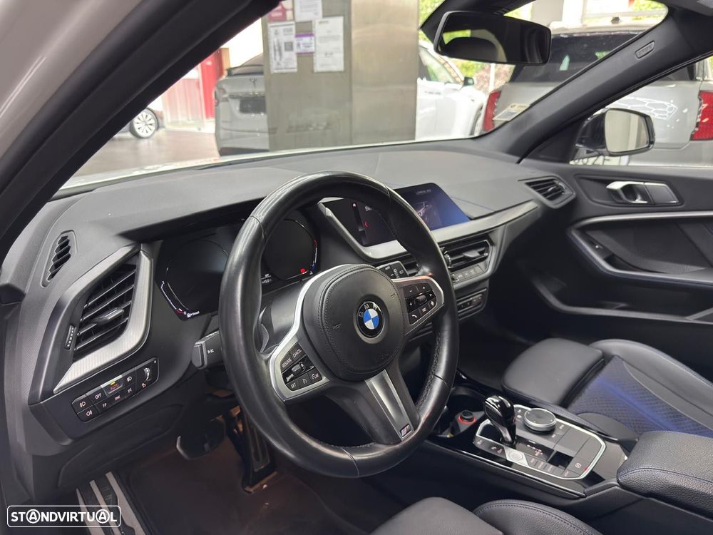 BMW 116 d Pack Desportivo M Auto - 14