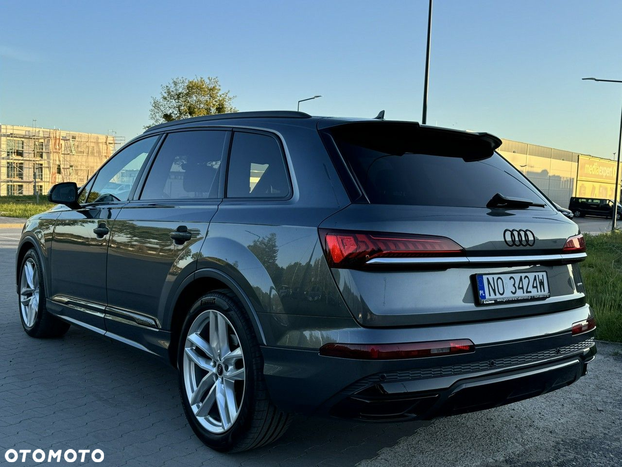 Audi Q7 - 7