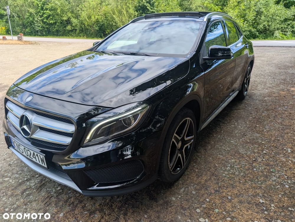 Mercedes-Benz GLA 180 d 7G-DCT AMG Line - 1