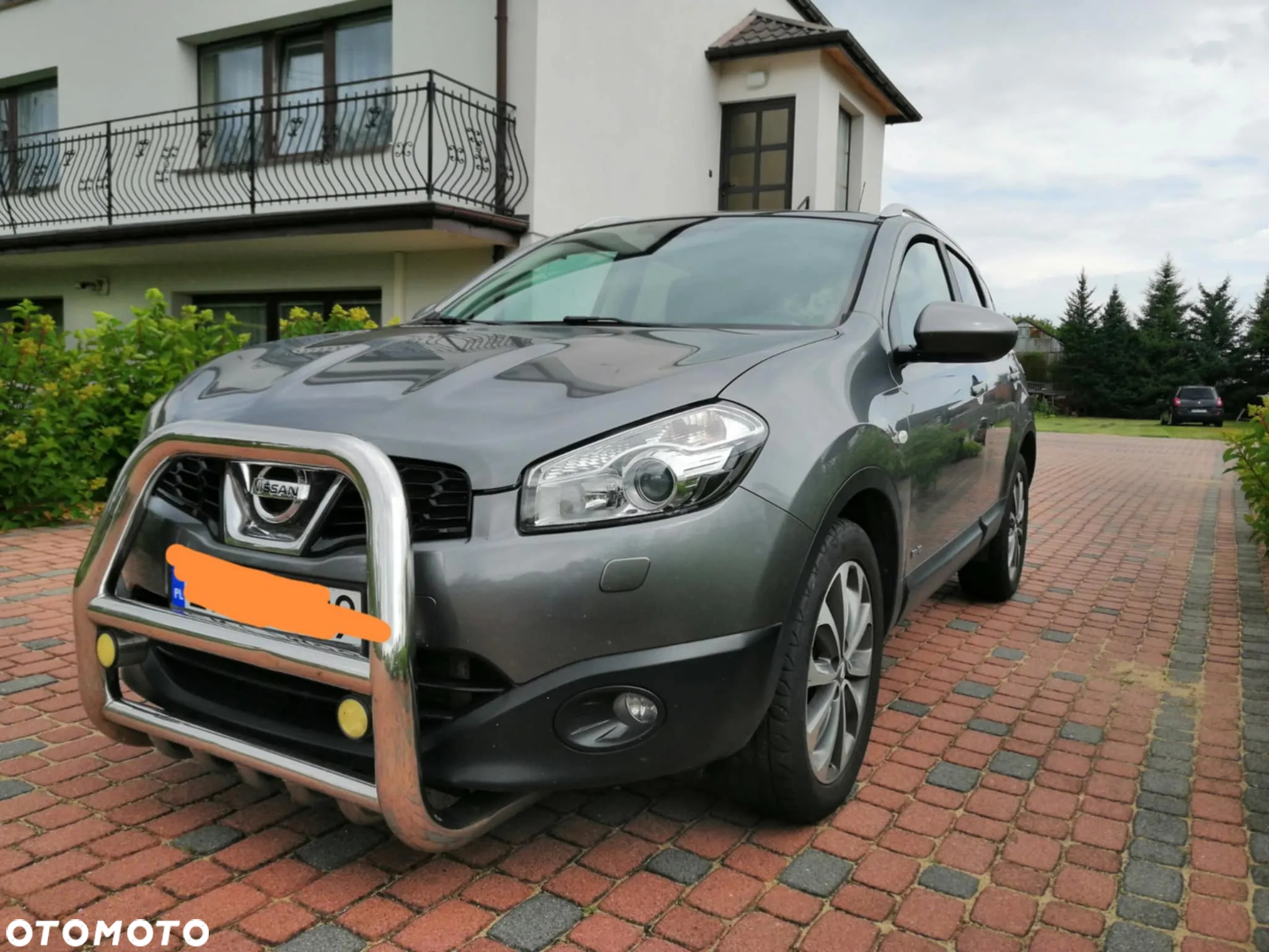 Nissan Qashqai 2.0 dCi 4x4 Tekna - 2