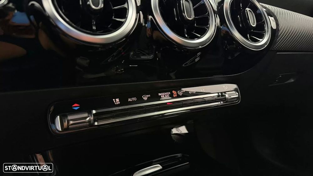 Mercedes-Benz A 180 d Style Plus Aut. - 25