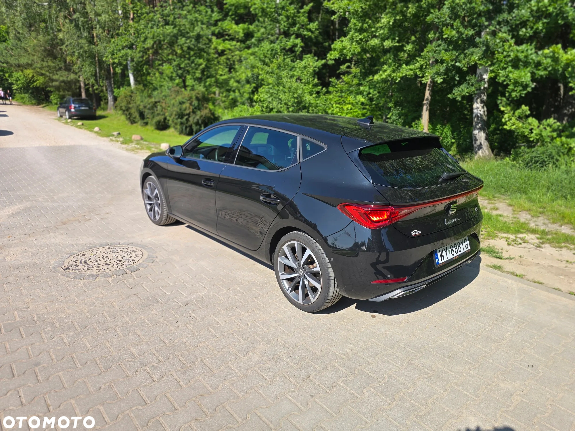 Seat Leon 1.5 eTSI FR DSG - 3