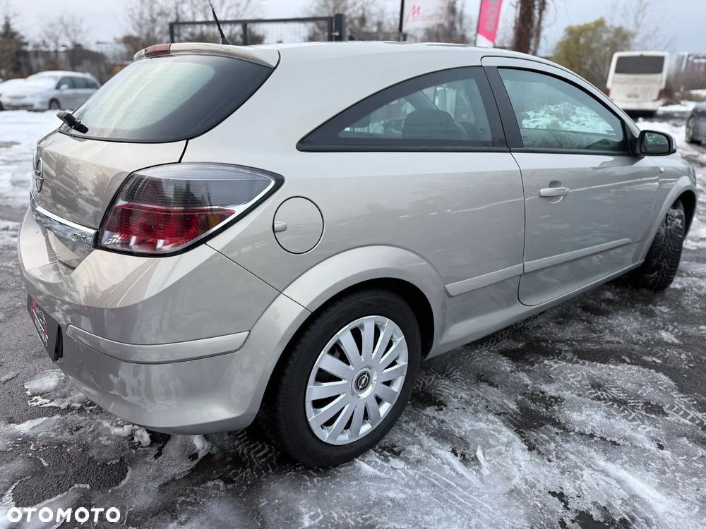 Opel Astra 1.6 Sport - 9