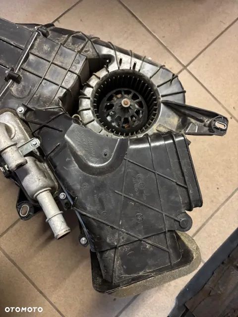 NAGRZEWNICA VOLKSWAGEN VW T6 7E0819004E - 6