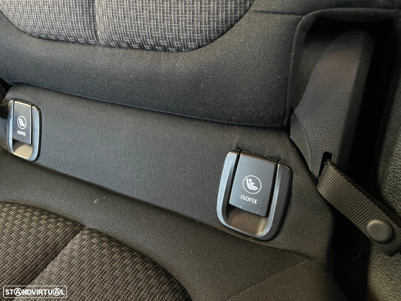 BMW 216 Active Tourer d Advantage Auto - 31