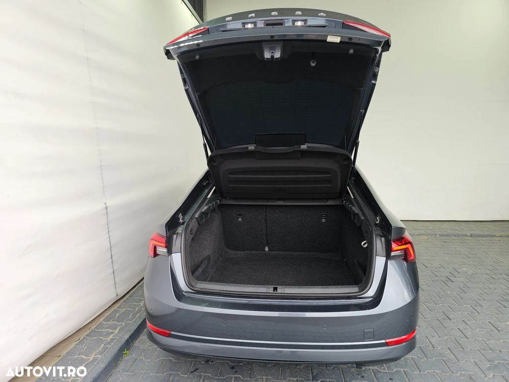 Skoda Octavia 2.0 TDI DSG Ambition - 24