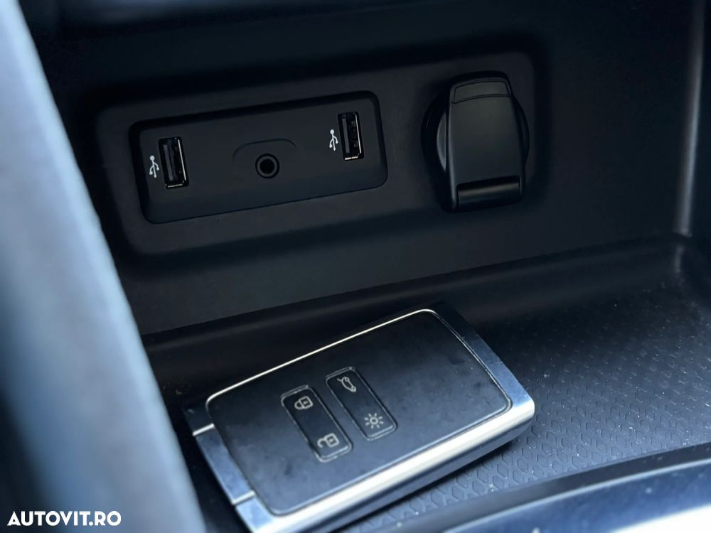 Renault Megane TCE 140 Equilibre - 16