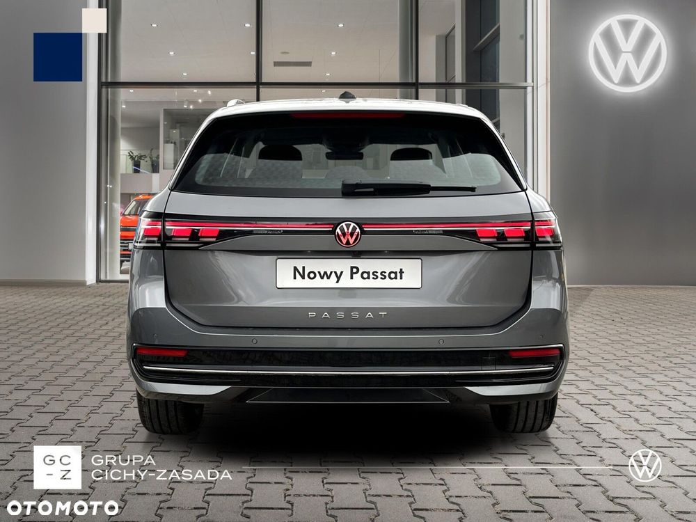 Volkswagen Passat Variant 2.0 TSI Elegance DSG - 5