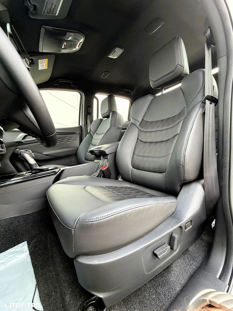 Isuzu D-Max 1.9 DSL 4x4 Double Cab 6AT Executive - 13