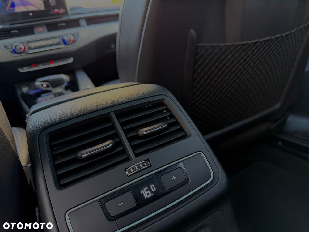 Audi A4 Avant 40 TDI S tronic S line - 36