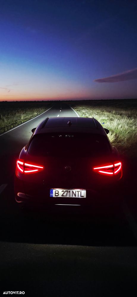 Alfa Romeo Stelvio 2.2 16V AT8 Q4 B-Tech - 9