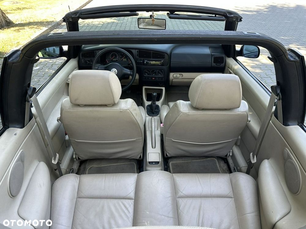 Volkswagen Golf - 15