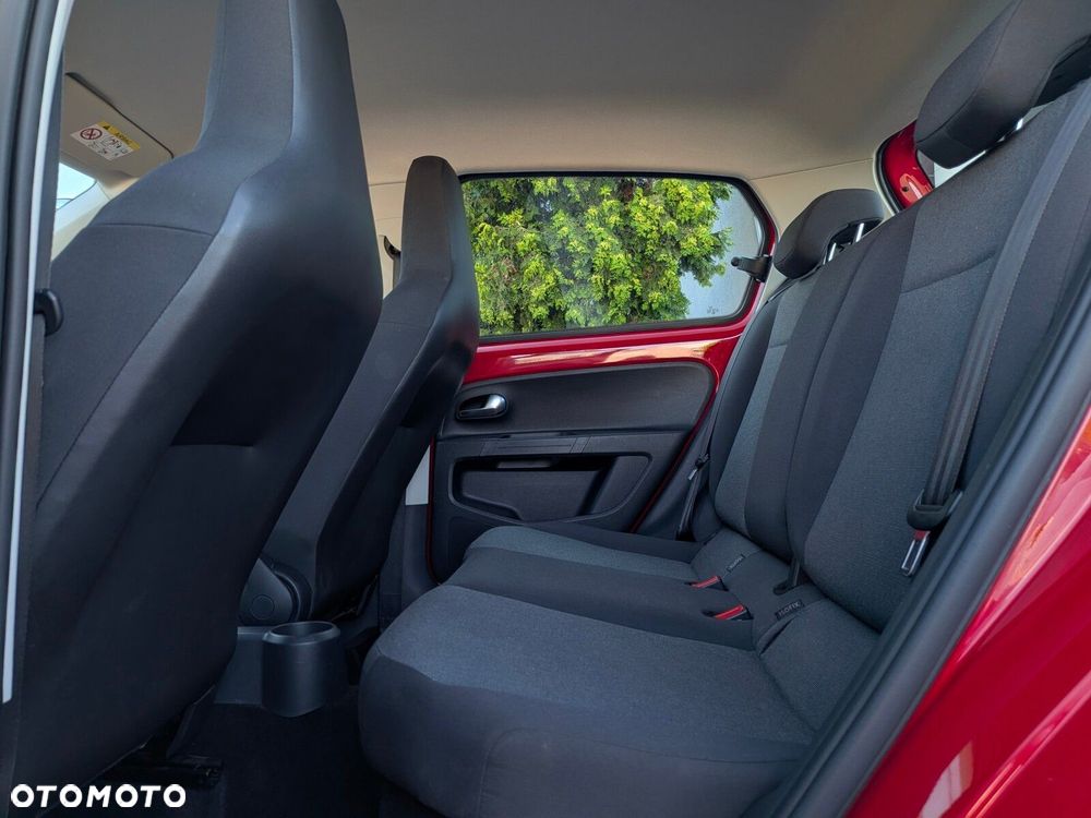 Volkswagen up! 1.0 move - 11