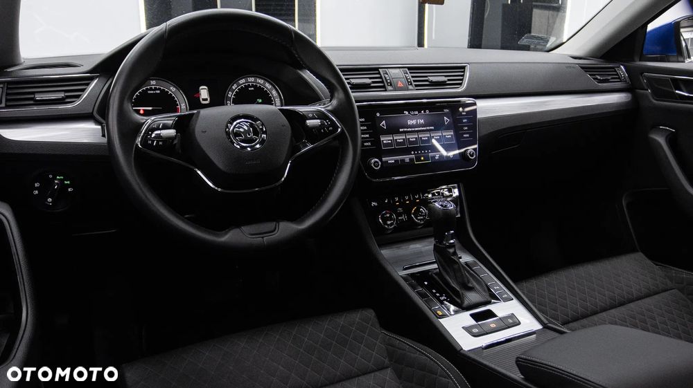 Skoda Superb 2.0 TDI SCR Ambition DSG - 13