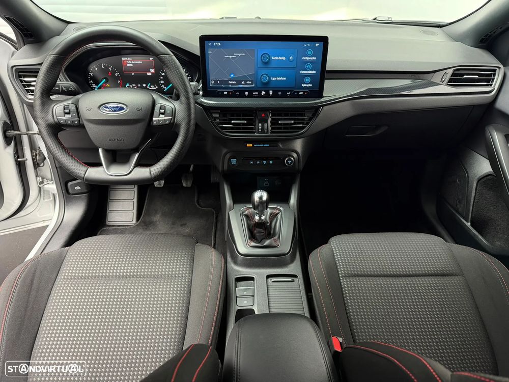 Ford Focus 1.0 EcoBoost MHEV ST-Line - 12