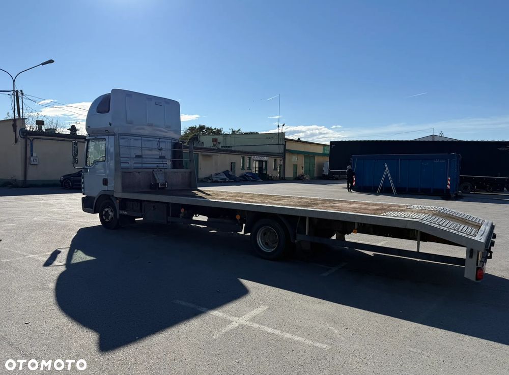 MAN TGL 12.210 4X2 BL - 2