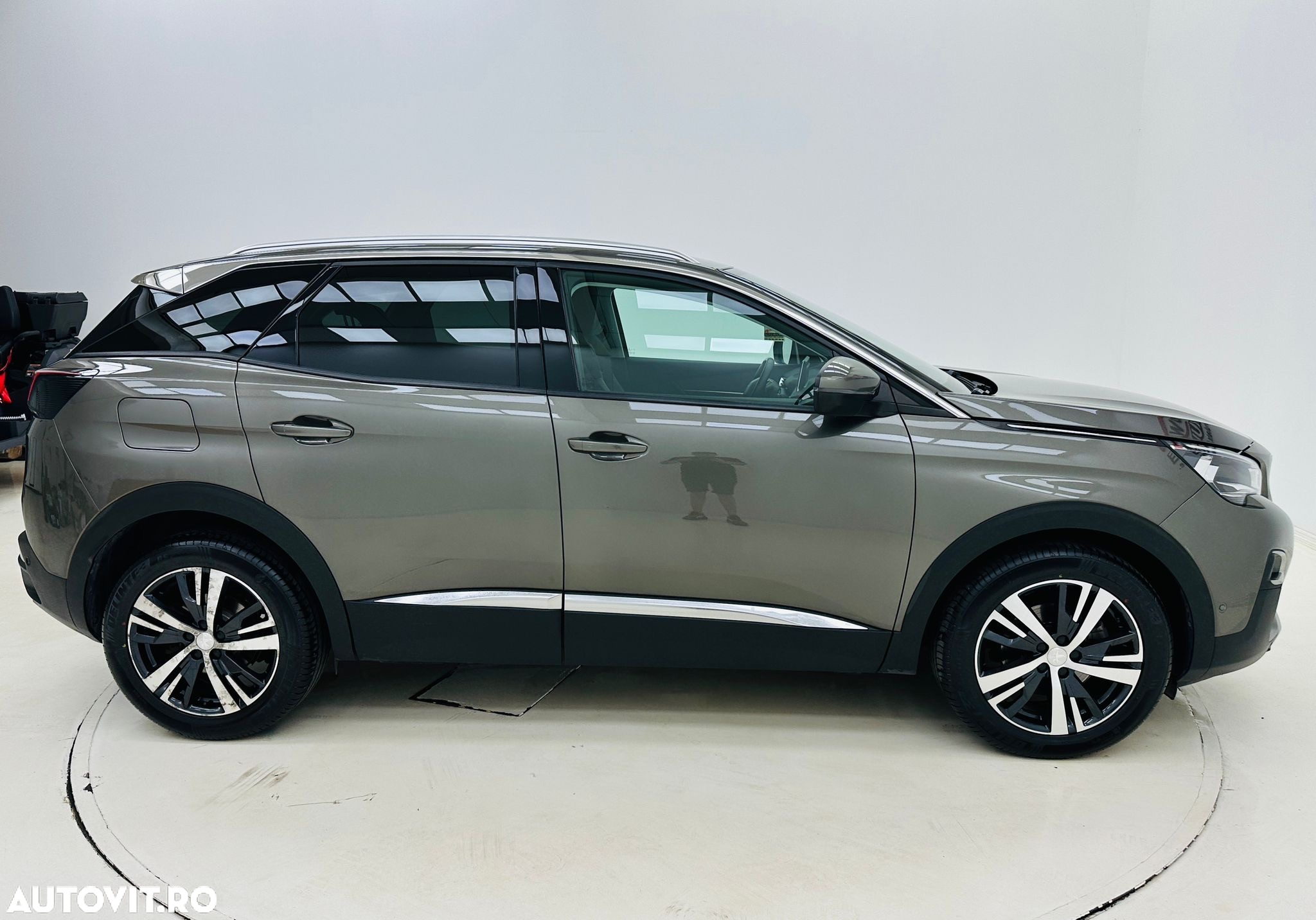 Peugeot 3008 - 10