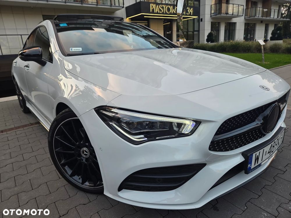 Mercedes-Benz CLA 220 4-Matic AMG Line 7G-DCT - 3