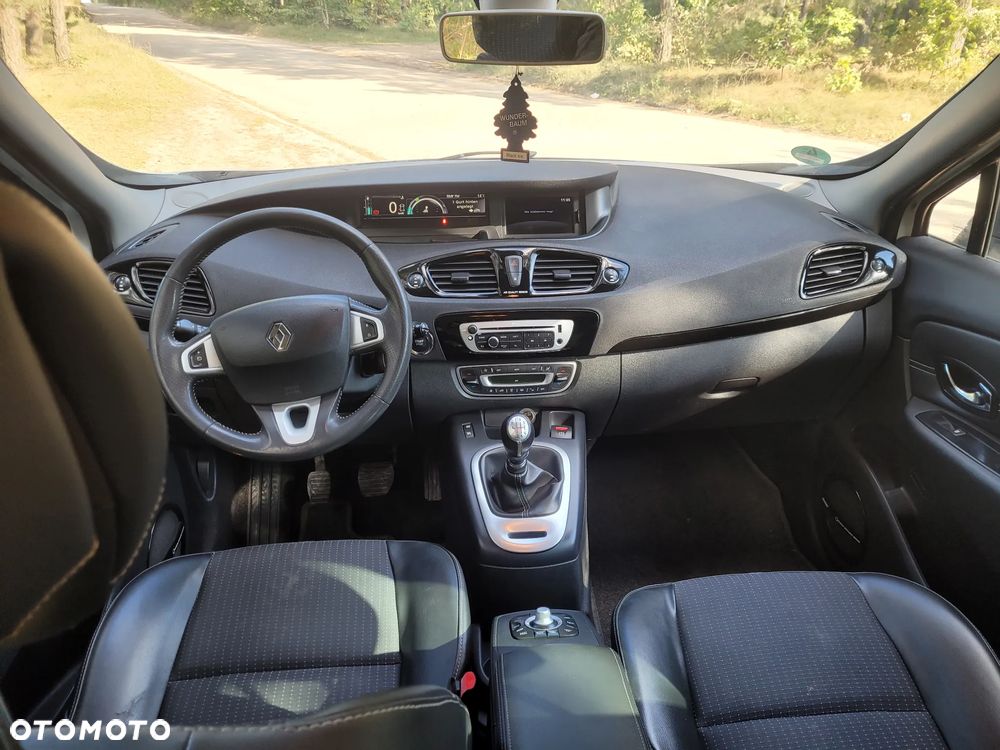 Renault Scenic 1.6 dCi Energy Bose Edition - 9