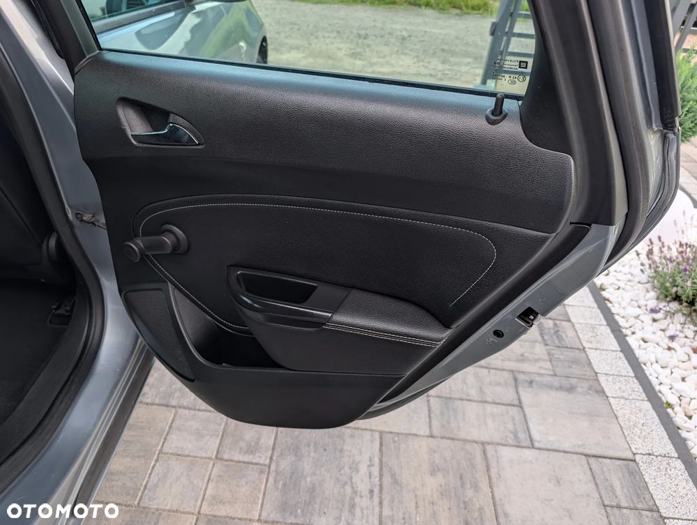 Opel Astra 1.4 T Active - 21