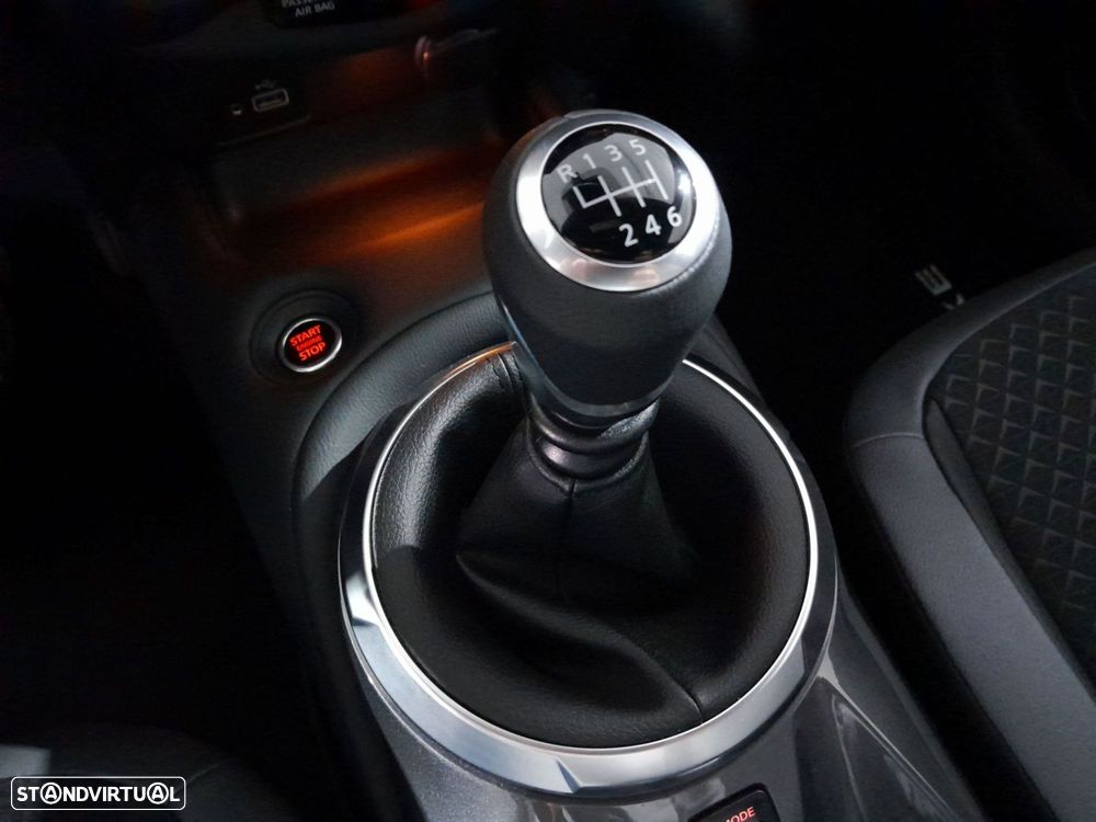 Nissan Juke 1.0 DIG-T Acenta+ — fotografia 6