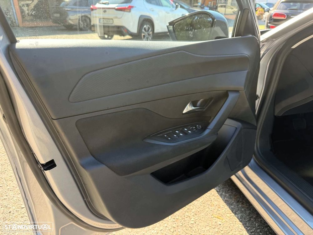 Peugeot 308 1.5 BlueHDi Style EAT8 - 16