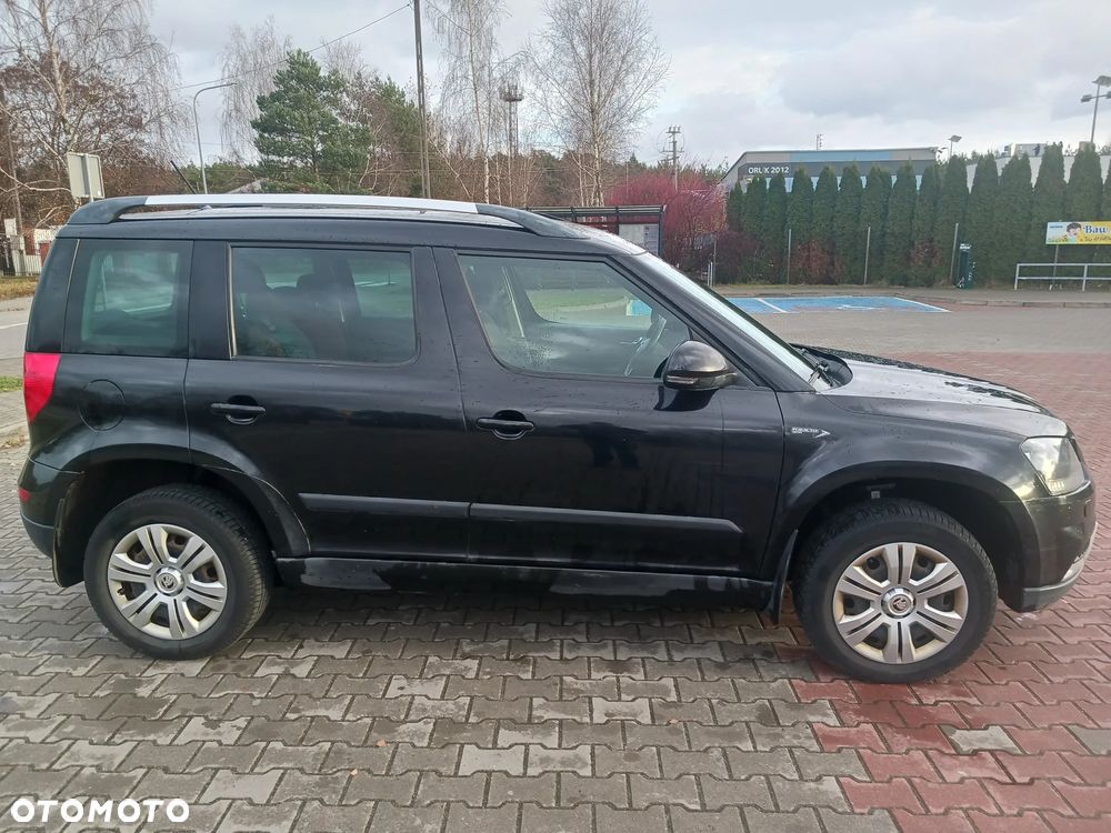 Skoda Yeti 2.0 TDI SCR 4x4 Active - 12