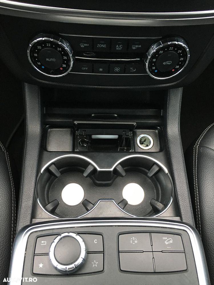 Mercedes-Benz ML 250 BlueTEC 4MATIC 7G-TRONIC - 23