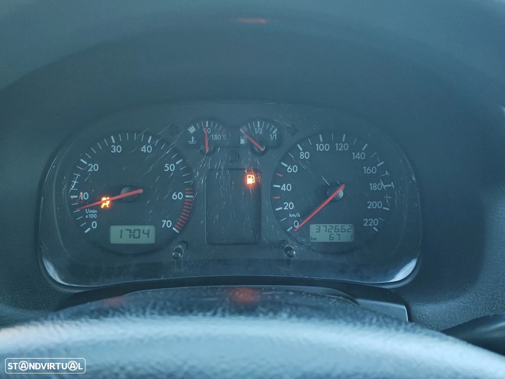 VW Golf 1.4i Confortline JE - 23