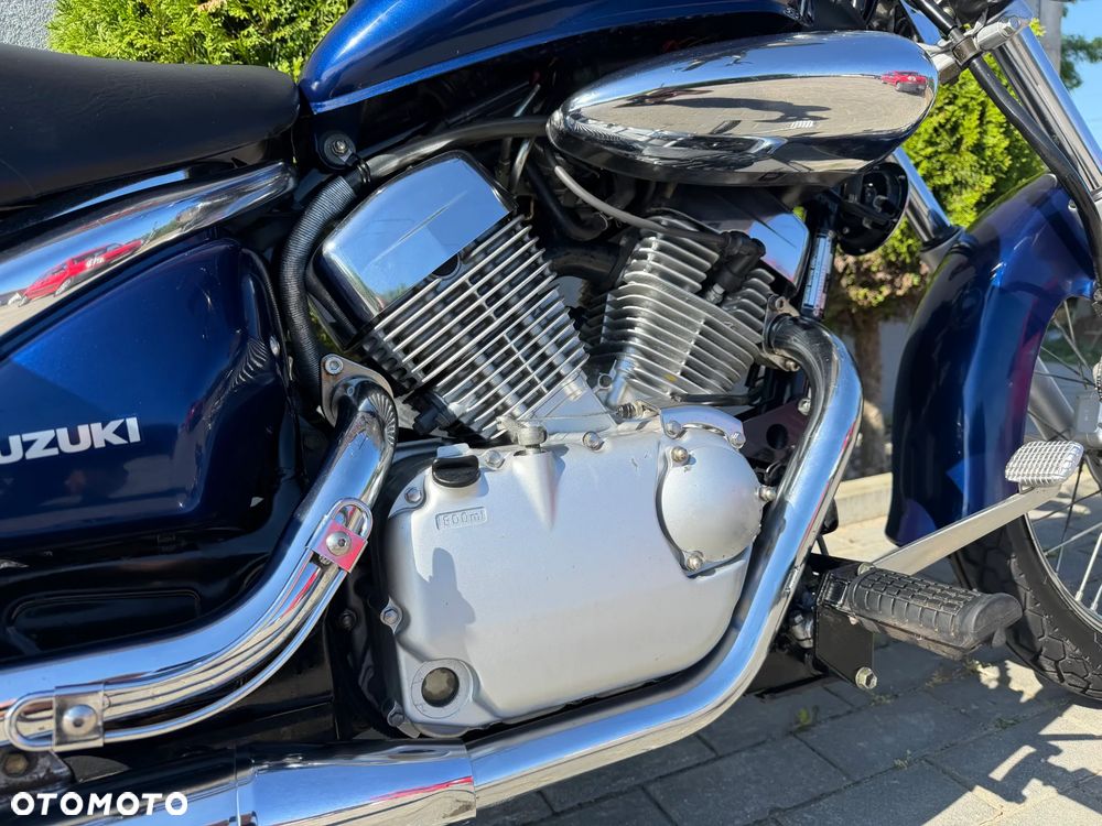 Suzuki Intruder - 23