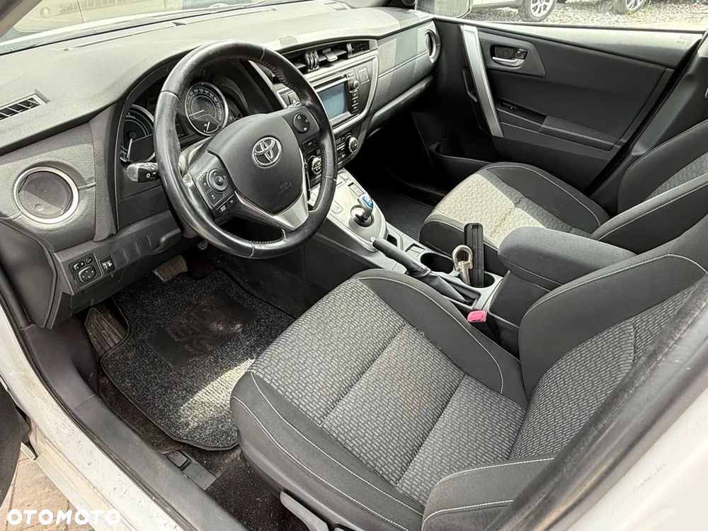 Toyota Auris 1.8 HSD Luna - 9