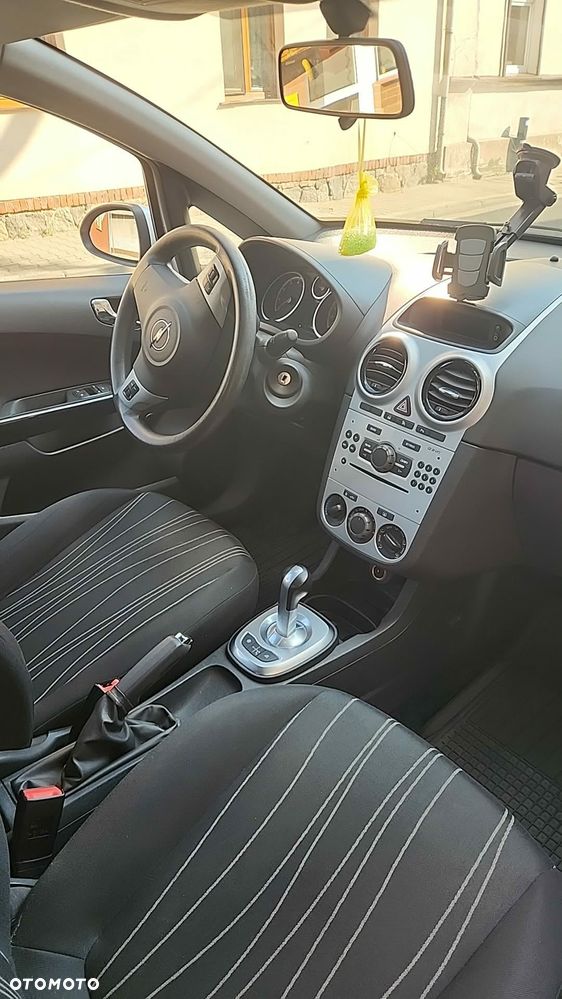 Opel Corsa - 6