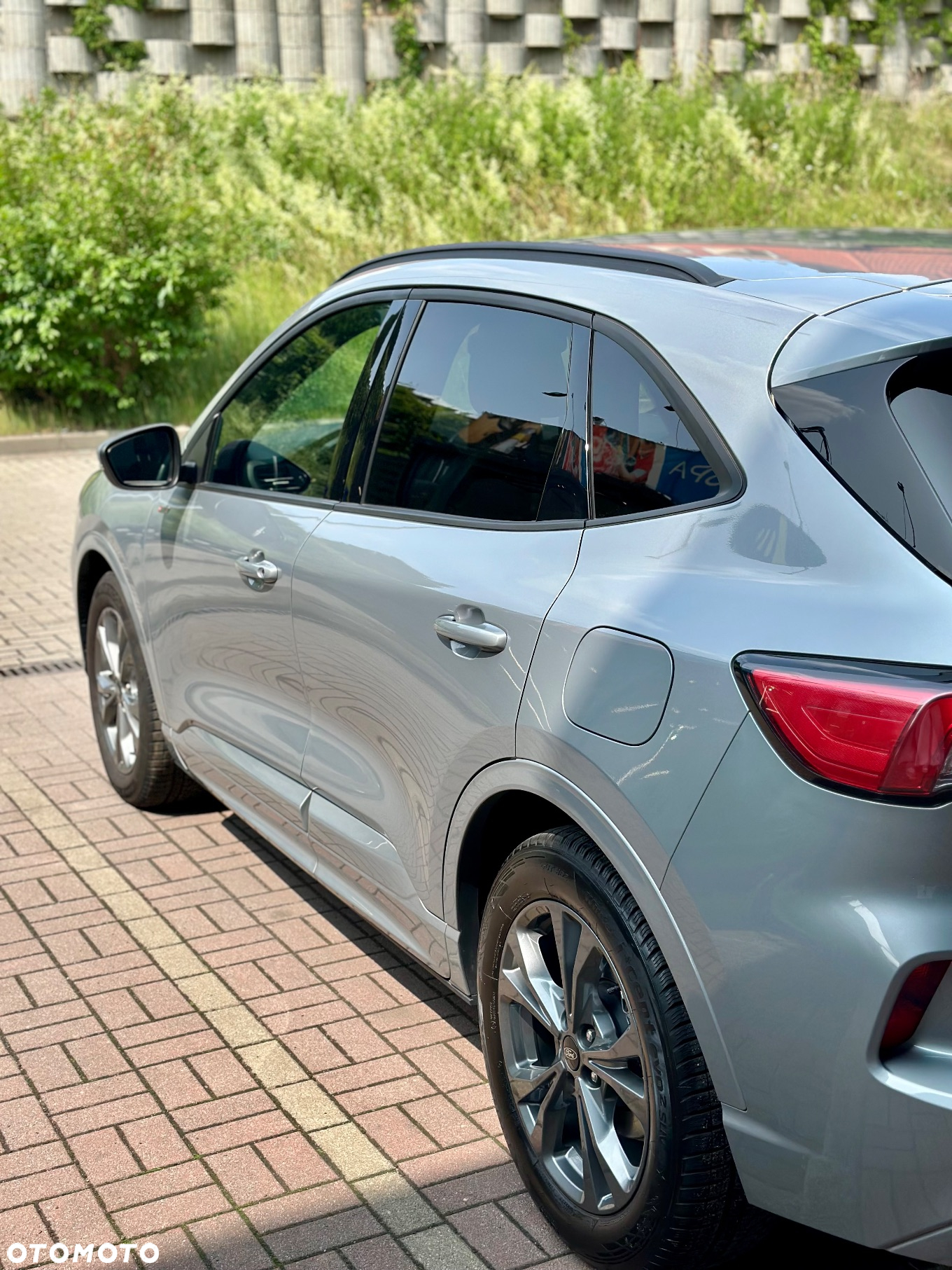 Ford Kuga - 4
