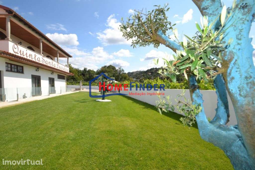 Fantástica Quinta para férias para ESTADIAS DE MÉDIA DURAÇÃO em B - Grande imagem: 2/47