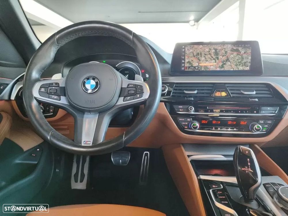 BMW 530 e iPerformance Pack M - 40