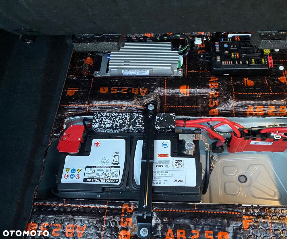 BMW Seria 1 118d - 8