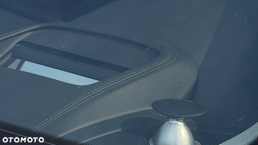 Audi S8 - 32